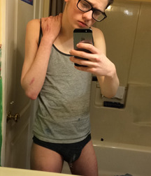 Internet Boys 8 59077aee0df30.jpg