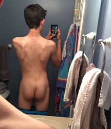 Internet Boys 8 59077b0a4b50e.jpg