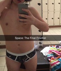 Internet Boys 10 5935d6c4758ee.jpg