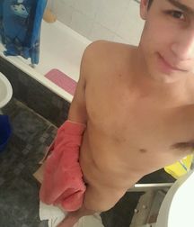 Cam Boy Pics 2 59625b231e2f7.jpg