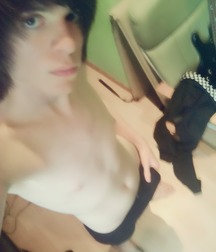 Twink and emo boys 59830d1663fbe.jpg