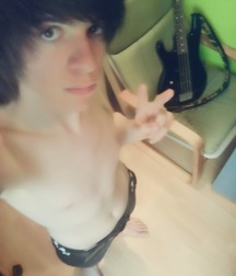 Twink and emo boys 59830d1878ab9.jpg