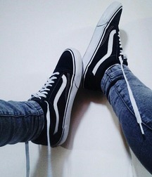Skater boys and skate shoes 599dcf30b405f.jpg