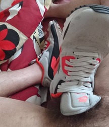 Skater boys and skate shoes 599dcf4991115.jpg