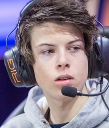 Internet Boys 16 59b429ca8e6c5.jpg
