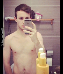 Cam Boy Pics 3 59f23ce25f4bc.png
