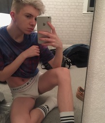 New Twinks 2 59f656a3a9139.jpg