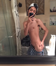 New Twinks 3 5a18833d532bd.jpg