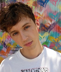 New Twinks 3 5a188387ac7ab.jpg