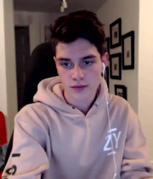 Twink boys showing off 5a25935db8e4b.png