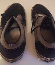Boys socks sneakers & feet 1 5a283b338ef99.jpg