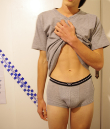 Selfie Boys 1 5a28494be1661.jpg