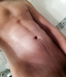 Selfie Boys 1 5a284978ec4e0.jpg