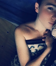 Selfie Boys 1 5a2849a0dc03b.jpg