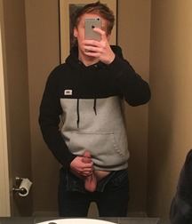Selfie Boys 5a64bbb8ada8b.jpg