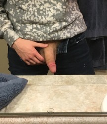 Selfie Boys 5a64bc2d57e7f.jpg