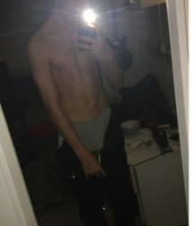 Selfie Boys 2 5a788aa37b375.png