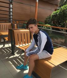Twinks and feet and socks etc 5a788e4212041.jpg