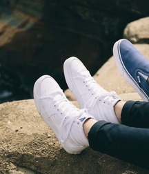 Twinks and feet and socks etc 5a788e8b06a3b.jpg