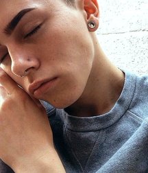 Twinks and feet and socks etc 5a788e8d73997.jpg