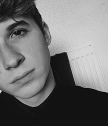 Twinks and feet and socks etc 5a788e908264f.jpg