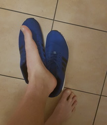Twinks and feet and socks etc 5a788eba165df.jpg