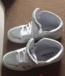 Twinks and feet and socks etc 5a788f9d71586.jpg