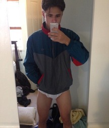 Hot boys and their phone cameras 5a7891b994a26.jpg