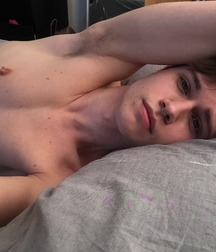 More Hot Guys 5a947308397d1.jpg