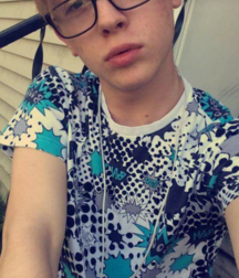 Mixed Cute Boys 0204 5ac29a801c63b.png