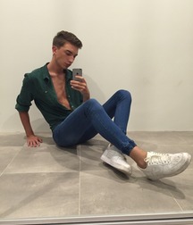 Mixed Cute Boys 0204 5ac29aa2094d2.jpg