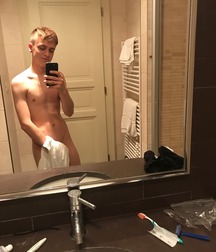 Super Hot 0505 5aee17366cc3d.jpg