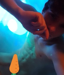 Super Hot 0505 5aee175c5b445.jpg