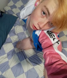 Hot Femboy 5b2e742d34bf7.jpg