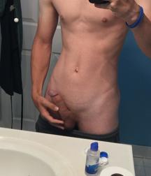 Twinks 1607 5b4cd5a00b692.jpg