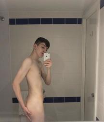 Twinks 1607 5b4cd5b6eb97b.jpg
