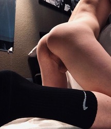Super Hot 1408 5b72f28c0e3b3.jpg