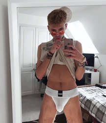 Twinks 2208 5b7dcdcfd81c2.jpg