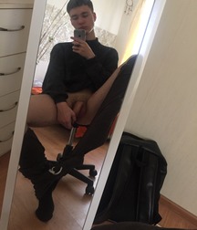 Twink Bodies 5bbbc6f1aa58b.jpg