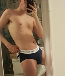 More Twinks 0212 5c03e9d1ee924.jpg