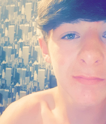 Selfie Lads 1212 5c10e2e8cabaf.png