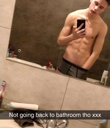 Selfie Lads 1212 5c10e31d04634.jpg