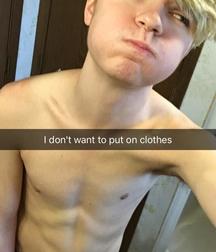 Super hot blonde 5c5cb7b5d3736.jpg