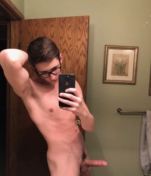 Hot lads 5c63475a8361d.jpg