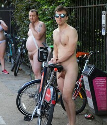 Public Nudity Twink Gay Porn Hard and Soft 630b2b343551c.jpg