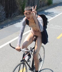 Public Nudity Twink Gay Porn Hard and Soft 630b2b5f2d0e6.jpg