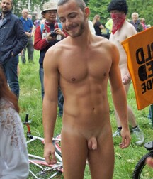 Public Nudity Twink Gay Porn Hard and Soft 630b2b979b5d8.jpg