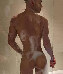 Twinks 5b428299264b4.jpg