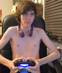 Favorit boy 5b8944100086b.jpg