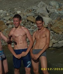 young men 59628a5fd62a8.jpg